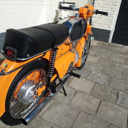 Kreidler Oranje Kreidler RS Buffel 1968 met motor kenteken