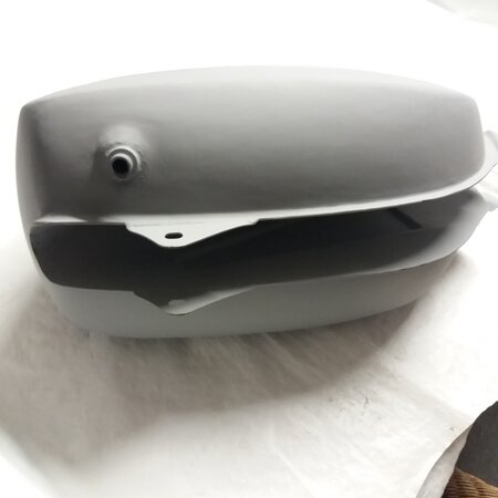 Kreidler A-tank blank,  met gratis rubber flappen.