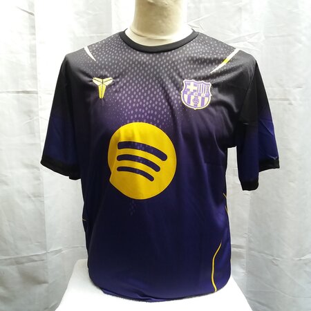 onbekend voetbal shirt maat M Lamine Yamal Zwart/paars