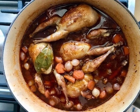 Kwartel boeuf bourgignon stijl