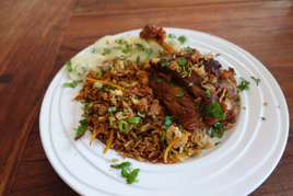 Pig Wing op oosterse wijze uit de rookoven