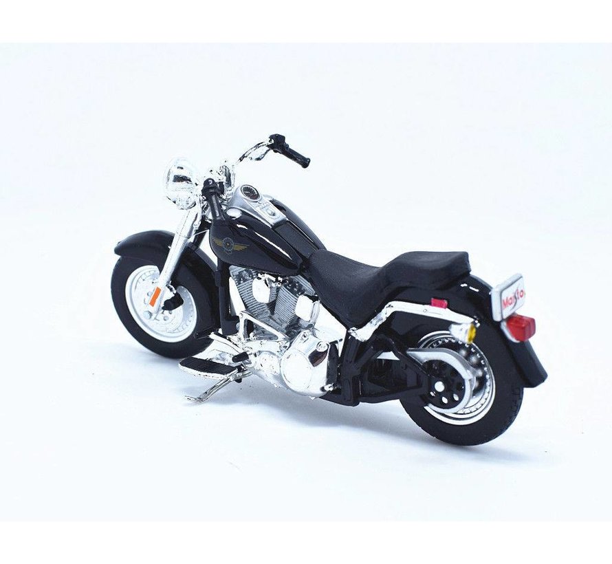 Modelmotor 2004 FLSFI Fat Boy 1:18