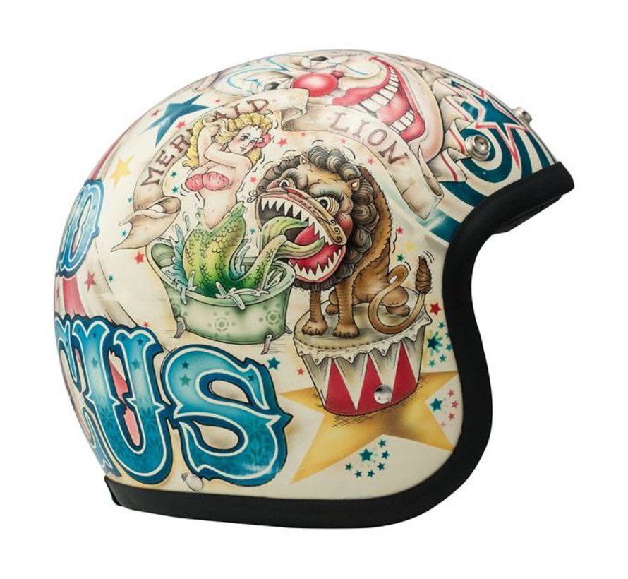 helm Vintage Circus