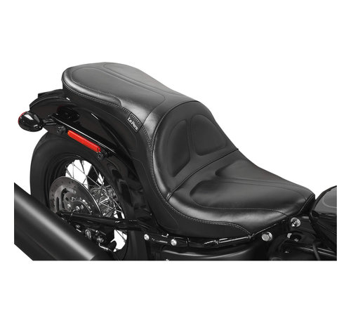 Le Pera Maverick 2-Up seat stitch Fits: > 2018-2022 Softail de Luxe and Heritage FLDE/FLHC/FLHCS