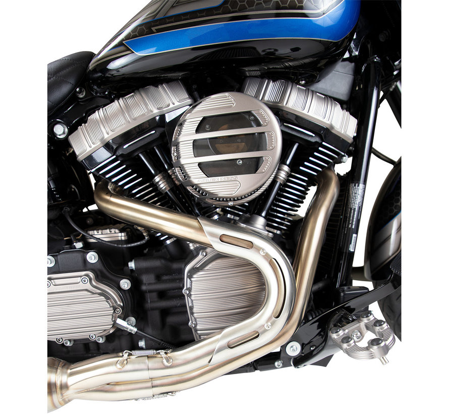 Air Cleaner Side Kick Black Chrome or Titanium color Fits: > 18-21 Softail; 17-21 Touring; 17-21 Trikes