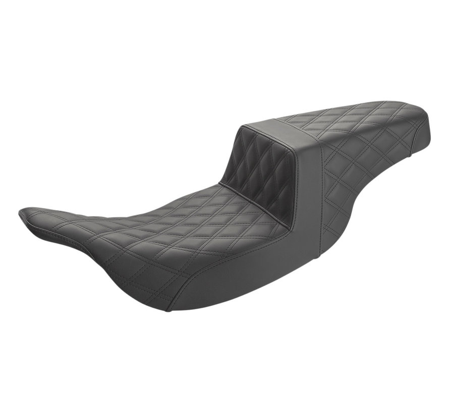 Step Up Full Lattice Stitched Seat Fits: > 99‐07 Touring