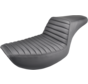 Front Tuck-n-Roll Step-Up Seat Past op: > 82-94 en 00-04 FXR