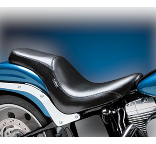 Le Pera Silhouette 2-up seat Gel Fits: > 06-17 Softail with 200mm rear tire