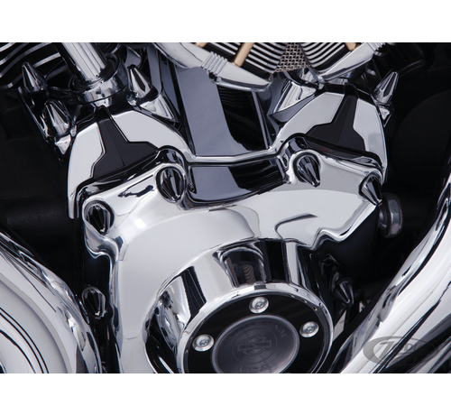 Ciro 3D <p>Fill the void between your cylinders and engine case with the Chrome Ciro Tappet Block Cover. This cover really finishes off the lower part of your engine with a simple 2 bolt installation. You may also choose to install the included black accents for