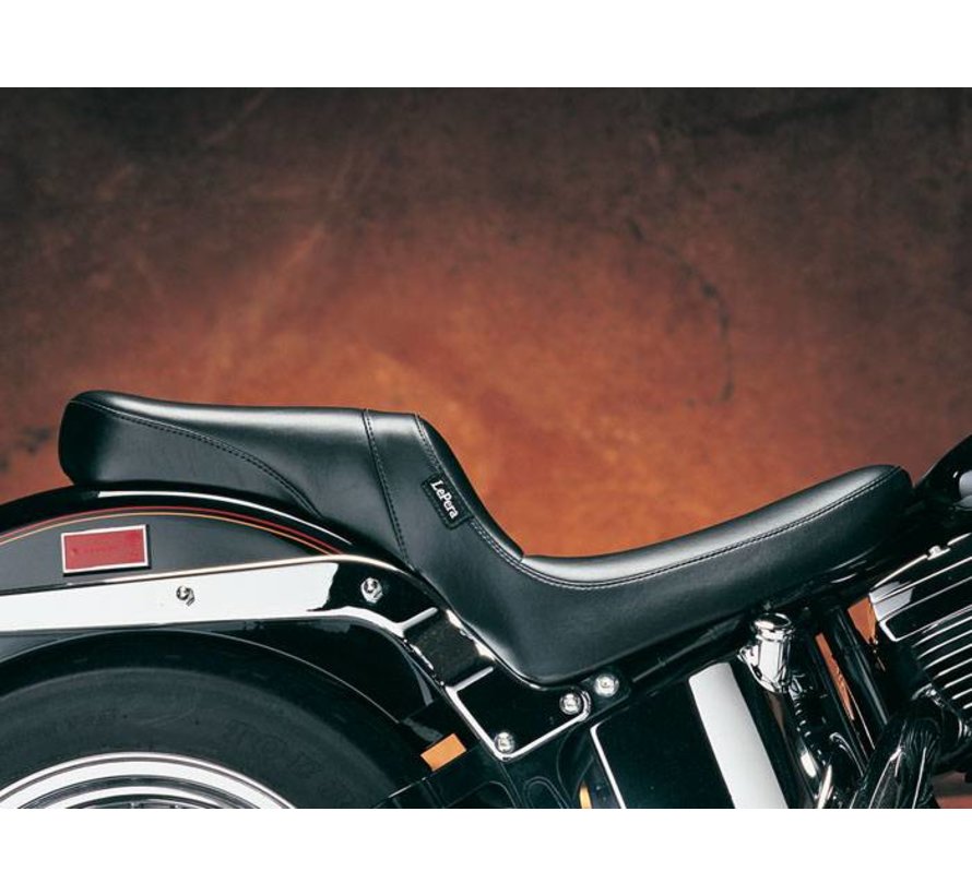 Asiento Daytona 2UP Smooth 00-17 Softail con 150mm neumático trasero