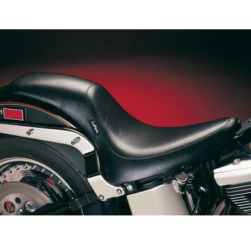 Le Pera seat Full-Length Silhouette Smooth Fits: > 00-17 Softail