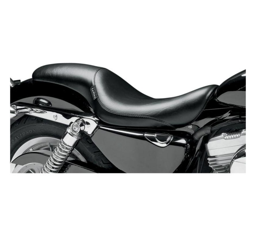 seat Silhouette LT Up-front Smooth Fits: > 82-03 XL Sportster