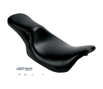 Le Pera seat Silhouette 2-up Smooth Fits: > 08-22 Touring