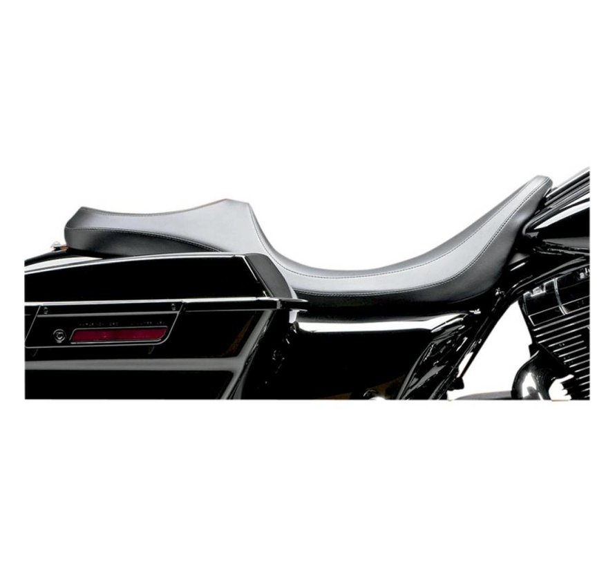 Seat Villian Daddy Long Legs Smooth Fits: > 08-22 Touring