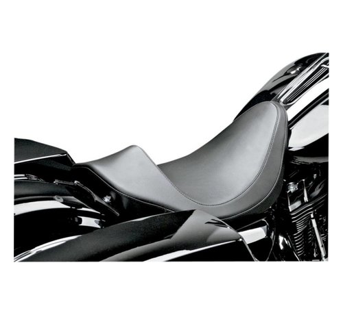 Le Pera seat solo Villian Fits: > 08-22 Touring