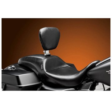 Le Pera seat Outcast Full Length with backrest Fits: > 08-22 Touring