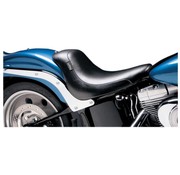 Le Pera Seat Solo Silhouette Smooth Convient à : > 06-17 Softail avec pneu arrière 200