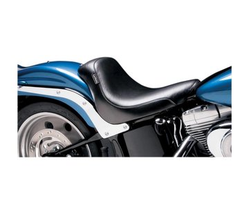 Le Pera Silhouette Deluxe solo seat Smooth - Fits: > 06-17 Softail with 200 rear tire