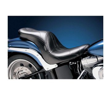 Le Pera Sorrento 2-up seat Fits: > 06-17 Softail with 200 rear tire