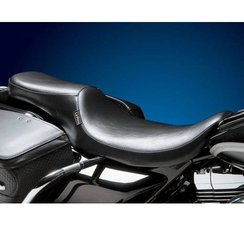 Le Pera seat Silhouette 2-up Smooth Fits: > 02-07 FLHR Road King