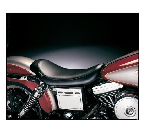 Le Pera seat solo Silhouette Smooth Fits: > 96-03 Dyna