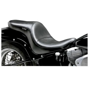 Le Pera Maverick 2-up seat. Smooth Fits: > 06-17 Softail