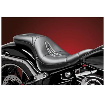 Le Pera Sorrento 2-up seat Fits: > 13-17 Softail FXSB Breakout