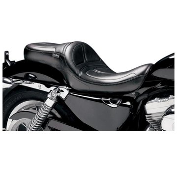 Le Pera Sitz Maverick LT 2-up Glatte 04-06 und 10-22 XL Sportster mit 4,5 Liter-Tank.