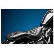 Le Pera Cobra 2-up Diamant Compatible avec :> 04-06 et 2010-2022 XL Sportster