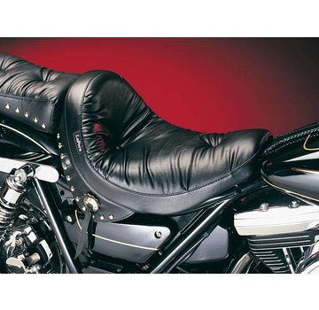 Le Pera Monterey solo seat. Regal Plush with skirt Fits: > 82-94 FXR; 99-00 FXR