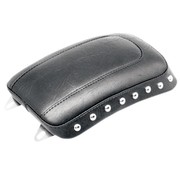 Mustang zadel solo 6inch DUN STUDDED PASS-PAD Softail 2000-06 STANDAARD ACHTERBAND