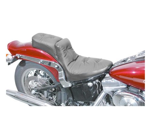 Mustang REGAL DUKE SOFTAIL 2000-06 STANDARD REAR TIRE