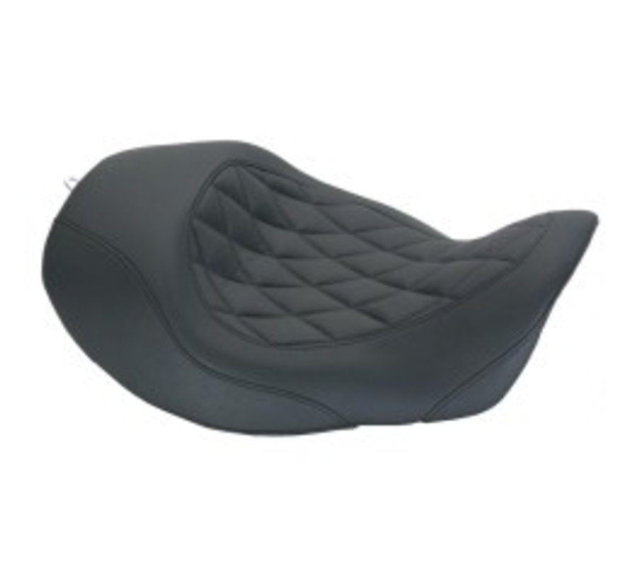 selle solo Wide Tripper ™ avant avec couture détaillée Diamond Pattern Convient à:> Dyna 2006-2017