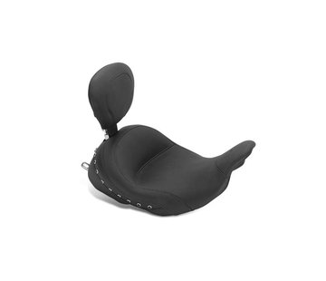 Mustang zadel solo LowDown ™ met Black Pearl-Centered Studs en Driver Backrest voor FL Touring 2009-2016