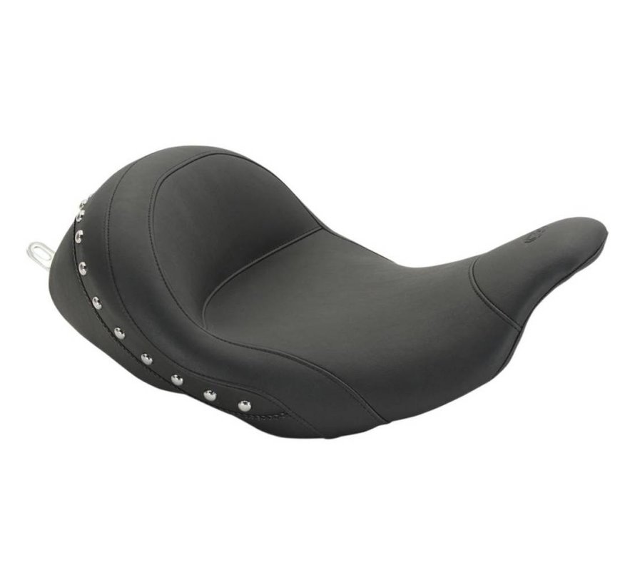 seat solo LowDown™ with Chrome Studs for FL Touring 2009-2022