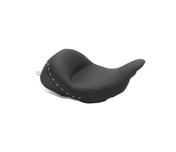 Mustang seat solo LowDown™ with Black Pearl-Centered Studs for FL Touring 2009-2022