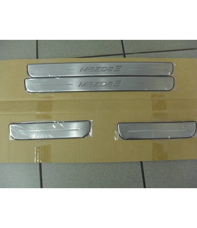 Mazda 3 Einstiegsblendensatz Edelstahl original ab 05.2013 BM + BN