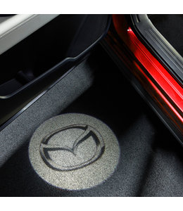 Mazda CX-5 KF ab 2017 Ladekantenschutz Edelstahl Kofferraum original -  Autohaus Prange Online Shop