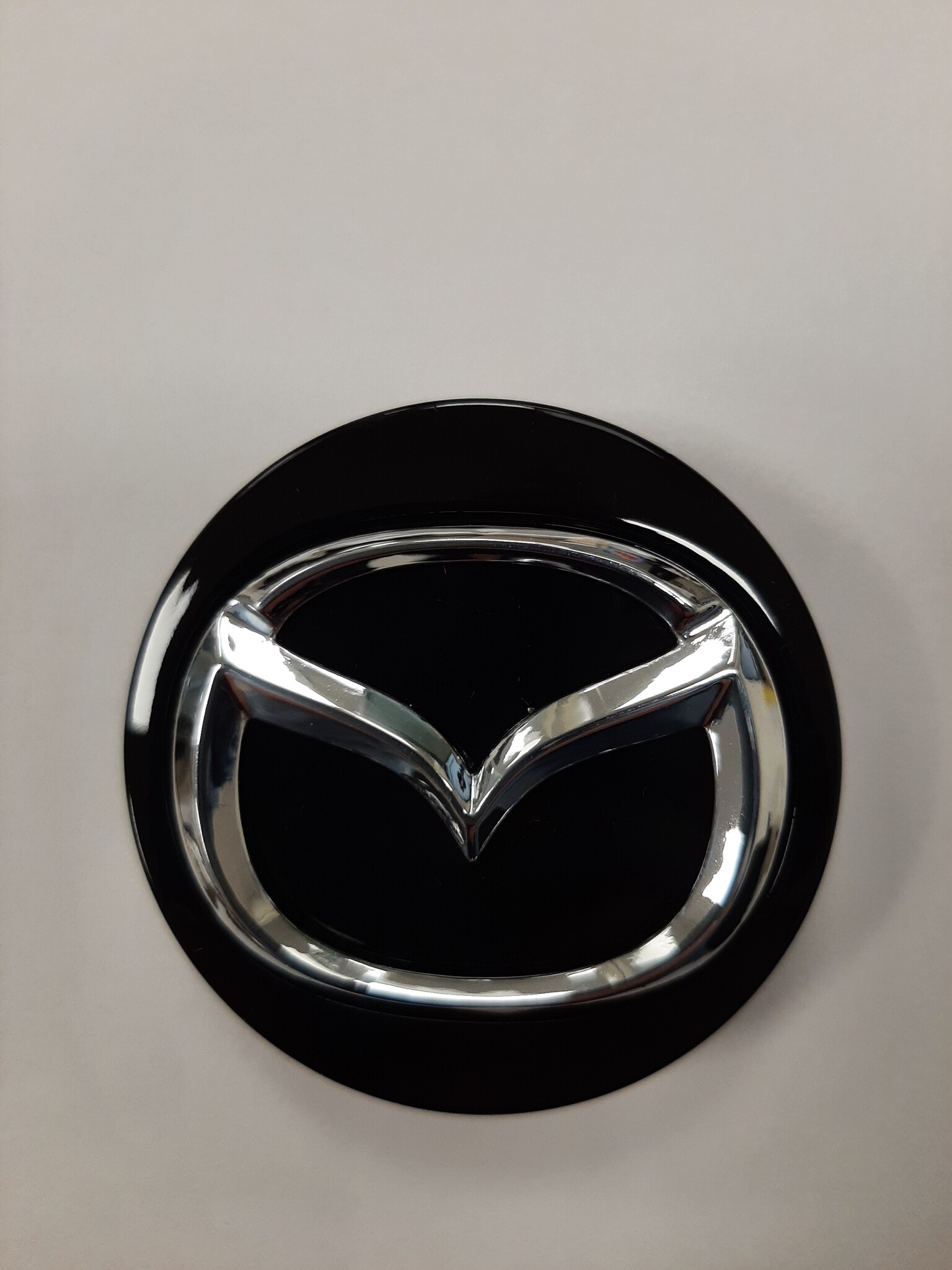 mazda-nabendeckel-schwarz.jpg