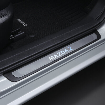 Mazda 2 Innenausstattung - Autohaus Prange Online Shop