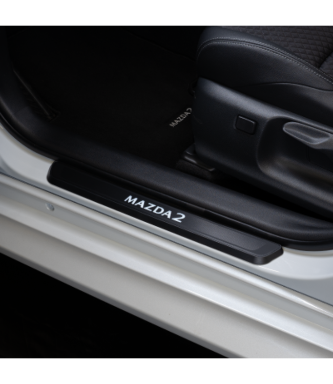 Mazda Mazda 2 Hybrid ab 3/2022 Einstiegsblenden, beleuchtet