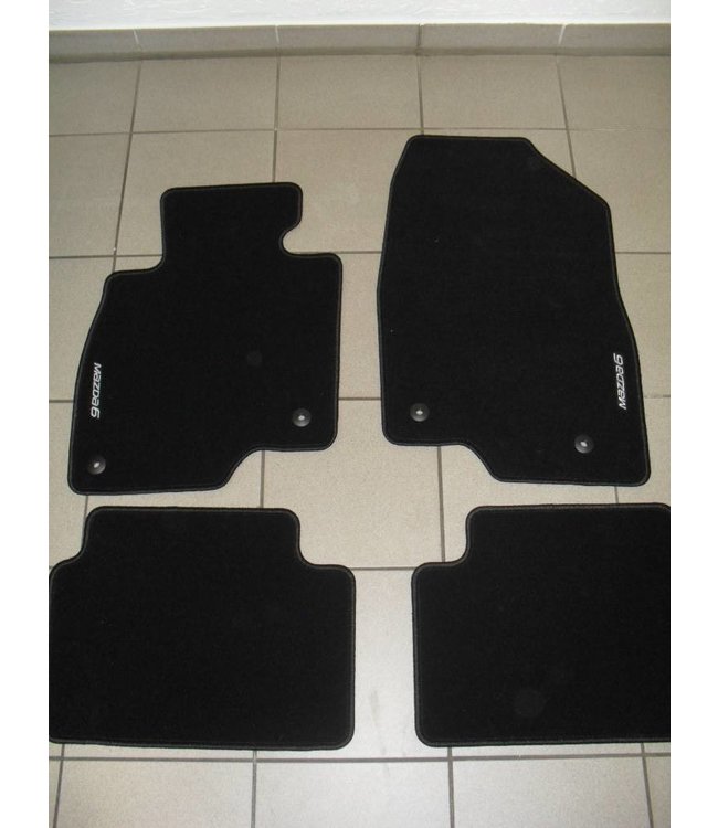 Mazda 6 Fußmattensatz "Standard" original ab 08.2012 GL/GJ/GH