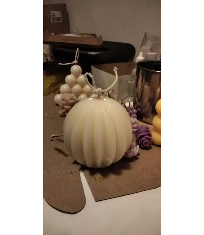 Siliconen kaarsenmal Ball Ribbel 76x69 mm - Kaarsen maken