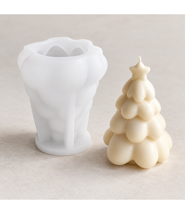 Siliconen kaarsenmal Christmas Tree With Star 100x80 mm