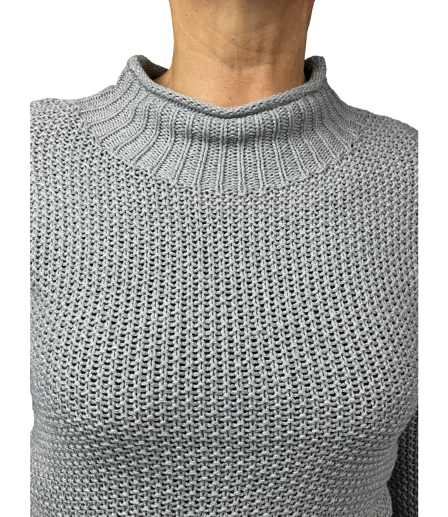 gebreide trui opstaande hals