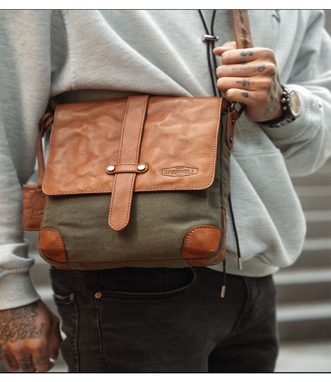 stoere unisex schoudertas in leer en canvas Stefan