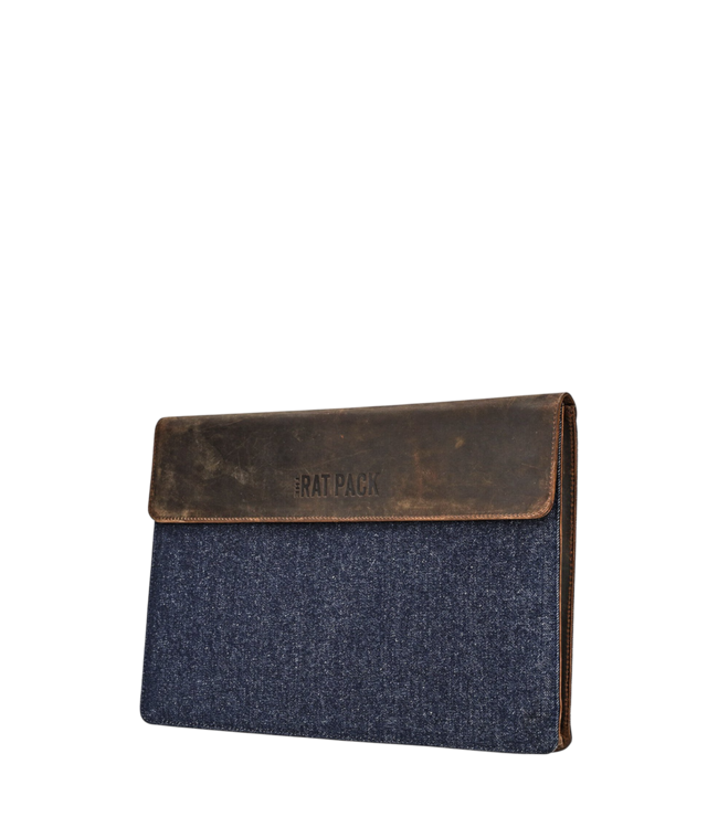 laptop sleeve van jeans en hunterleer