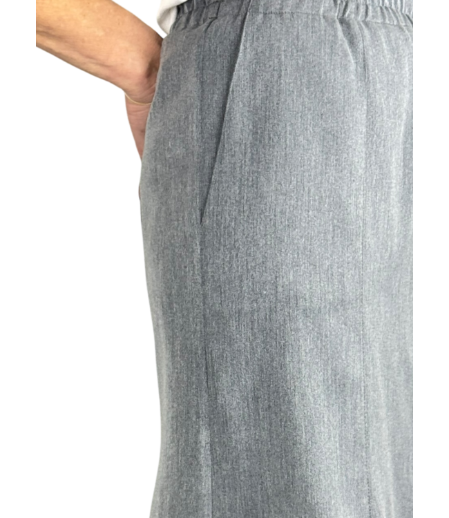 klassieke dames rok met rondom elastiek grijs