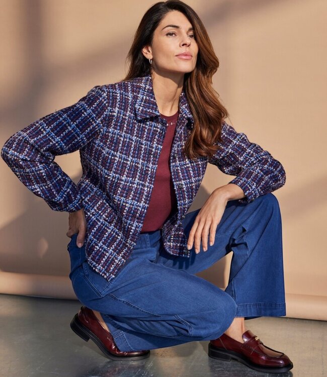 chique dames jasje met knopen en wol marine Brandtex