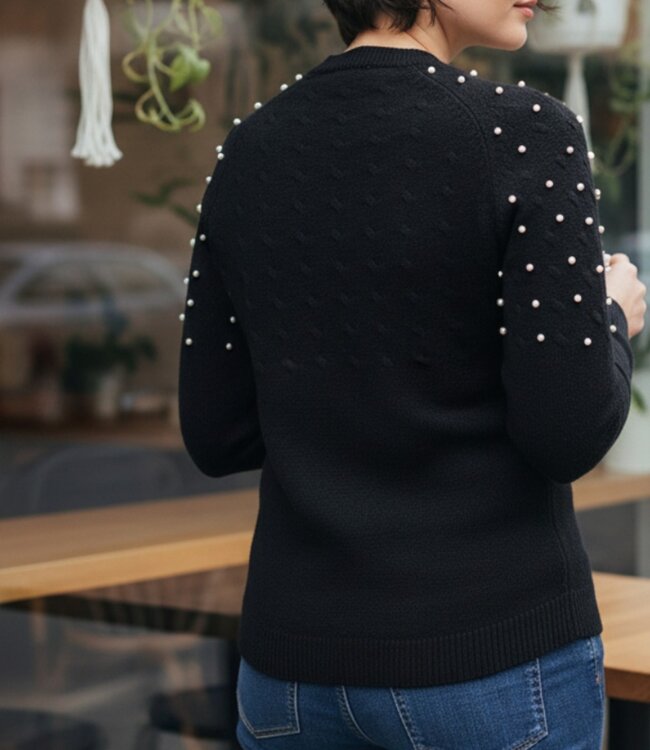 effen dames trui met pareltjes zwart Marinello
